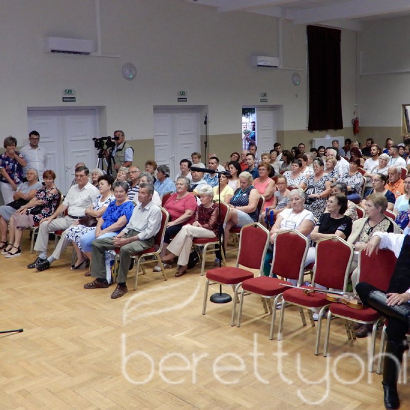 Ajándék Székelylengyelfalvától 02